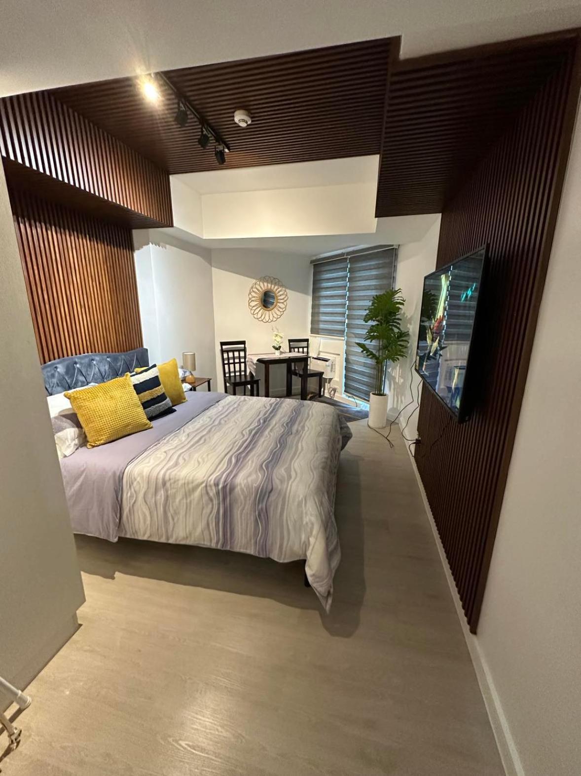 Azure North Studio Units Located In 17Th Floor And Above San Fernando  Kültér fotó